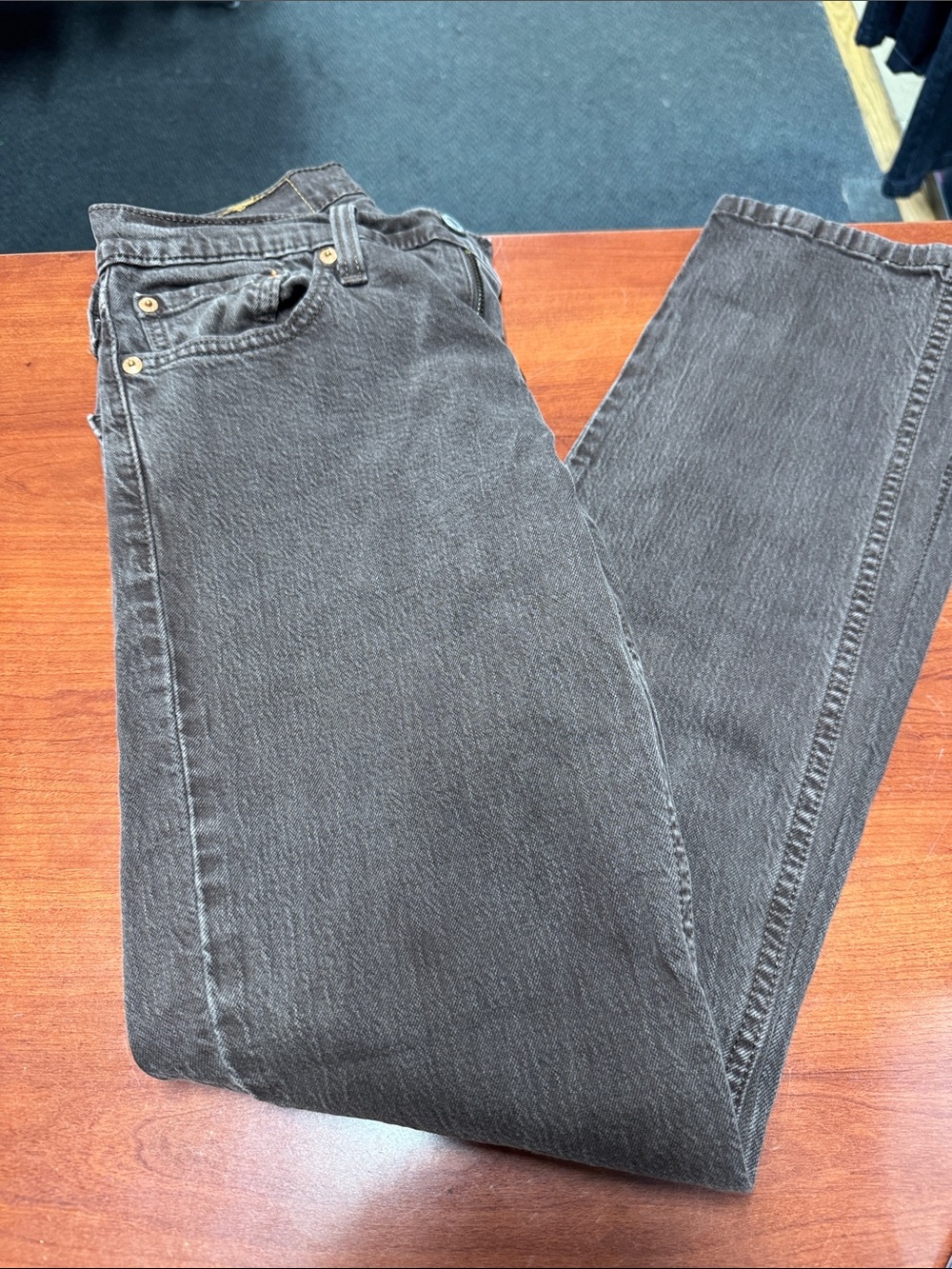 Levi Strauss brown jeans 28x30 // 092039